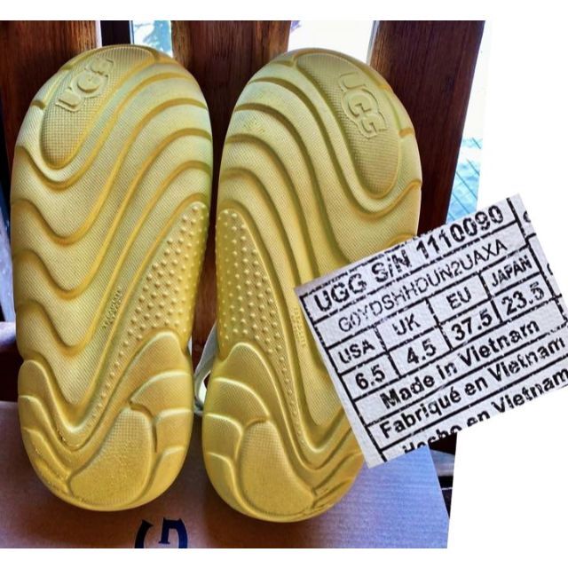 UGG(アグ)の完売。。。。。。✨23.5✨超美品✨UGG✨LA CLOUD SANDAL✨厚底 レディースの靴/シューズ(サンダル)の商品写真