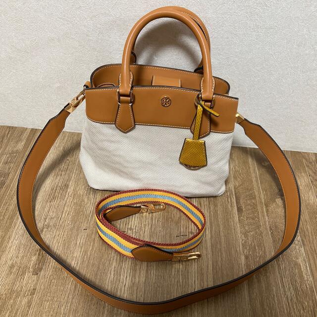 Tory Burch(トリーバーチ)のトリーバーチ♡キャンパスショルダーバッグ レディースのバッグ(ショルダーバッグ)の商品写真