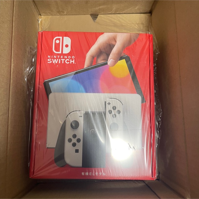 任天堂(ニンテンドウ)のNintendo Switch 有機ELモデル ホワイト本体 新品・未開封 エンタメ/ホビーのゲームソフト/ゲーム機本体(家庭用ゲーム機本体)の商品写真