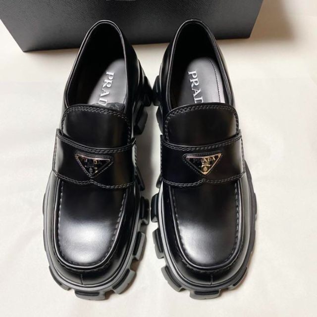 男女兼用 PRADA - PRADA プラダ ローファー モノリス ブラッシュド