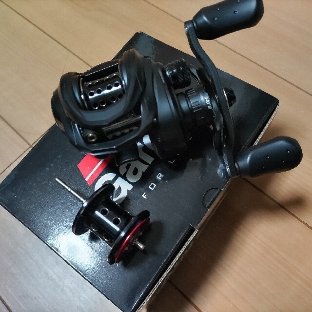 在庫処分 アブガルシア ロキサーニBF8L left 左巻き ベイトフィネス