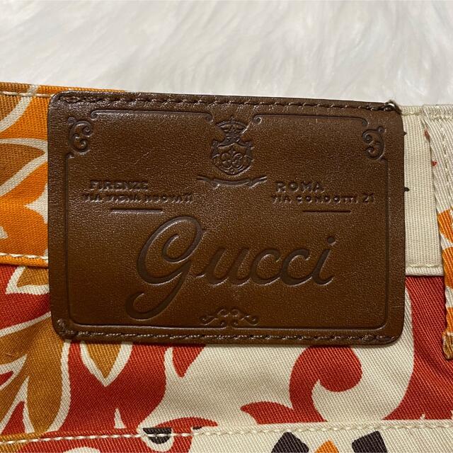 Gucci(グッチ)の本物 美品 グッチ レザーラベル ペイズリー フラワー ストレッチ パンツ 36 レディースのパンツ(カジュアルパンツ)の商品写真