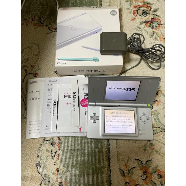 Nintendo DS ニンテンド-DS LITE グロスシルバー　ジャンク品