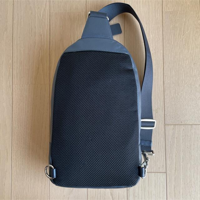 COACHコーチF54770スムースレザーボディバッグ ネイビーグレー COACHコーチF54770スムースレザーボディバッグ ネイビーグレー