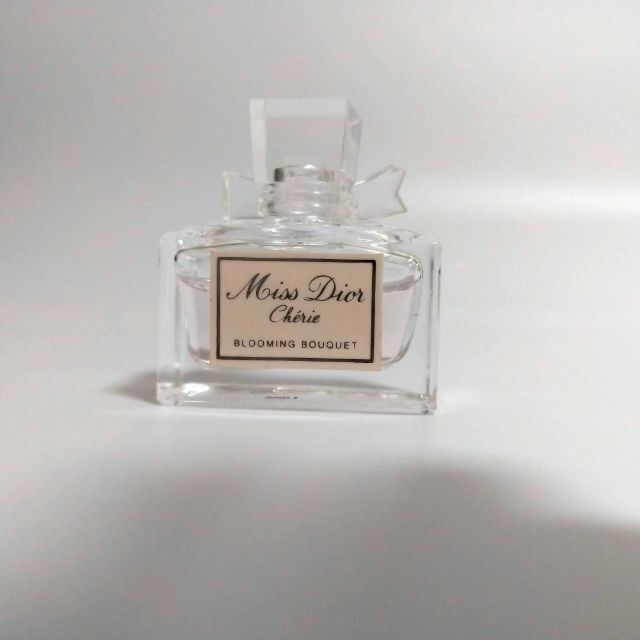 Christian Dior(クリスチャンディオール)のChristian Dior 香水 ミニボトル 5本セット コスメ/美容の香水(香水(女性用))の商品写真