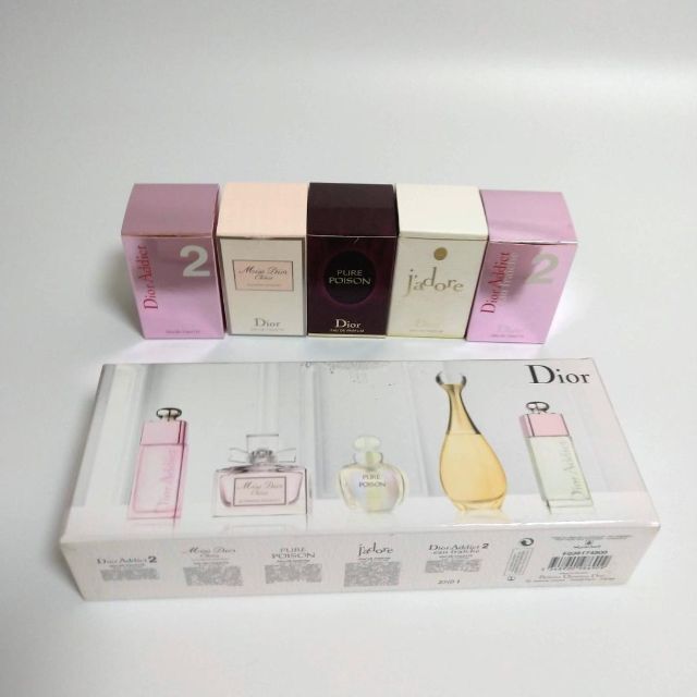 Christian Dior - Christian Dior 香水 ミニボトル 5本セットの通販 by ...