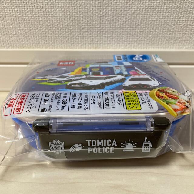 Takara Tomy(タカラトミー)のトミカ  弁当箱  ランチボックス  360ml インテリア/住まい/日用品のキッチン/食器(弁当用品)の商品写真