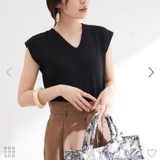 ヴィス(ViS)の新品！タグ付き！♥️Vis♥️前後２WAY美人スリーブニットプルオーバー。Ｆ。(ニット/セーター)