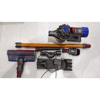 ダイソン(Dyson)の【ジャンク品】Dyson V8 fluffy(掃除機)