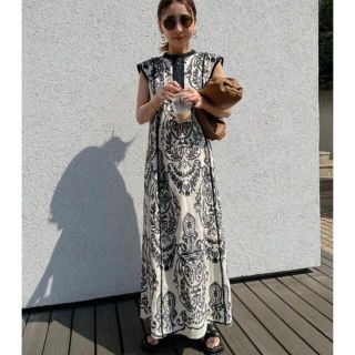 アメリヴィンテージ(Ameri VINTAGE)のAmeri Vintage DAMASK EMBROIDERY DRESS(ロングワンピース/マキシワンピース)