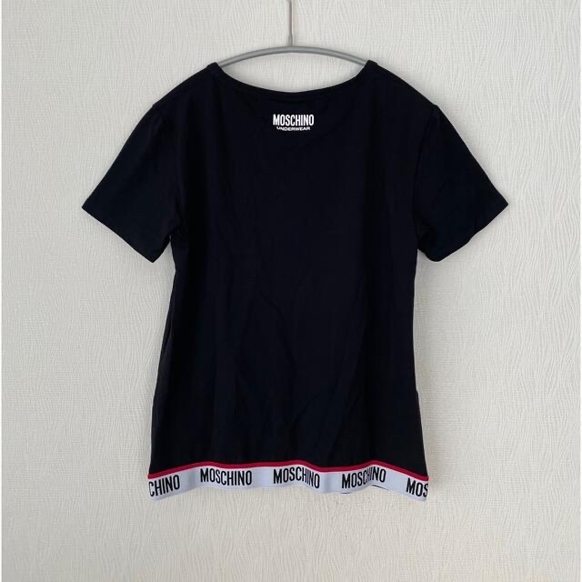 MOSCHINO(モスキーノ)の【新品】MOSCHINO  モスキーノ ロゴ ブラック Tシャツ レディースのトップス(Tシャツ(半袖/袖なし))の商品写真