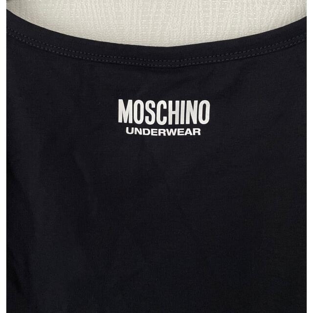 MOSCHINO(モスキーノ)の【新品】MOSCHINO  モスキーノ ロゴ ブラック Tシャツ レディースのトップス(Tシャツ(半袖/袖なし))の商品写真