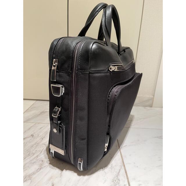 中古品)TUMI ビジネスバック アライブソーヤーブリーフ 中古品)TUMI ビジネスバック アライブソーヤーブリーフ
