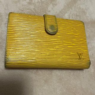 ルイヴィトン(LOUIS VUITTON)のヴィトン エピ財布(財布)