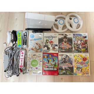 ウィー(Wii)のWii 本体　＋8種類のゲーム(家庭用ゲーム機本体)