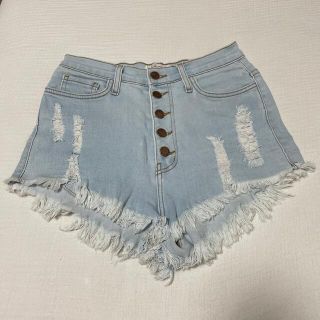 クラス(Class)のvibrant miu デニムショーパン　Lサイズ(ショートパンツ)