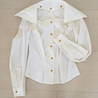 ヴィヴィアンウエストウッド(Vivienne Westwood)の伊製 ヴィヴィアン ウエストウッド ブラウス シャツ(シャツ/ブラウス(長袖/七分))