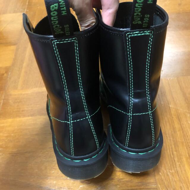 Dr.Martens(ドクターマーチン)のドクターマーチン　uk5 8ホール　黒　緑　ブラック　グリーン　♪ レディースの靴/シューズ(ブーツ)の商品写真