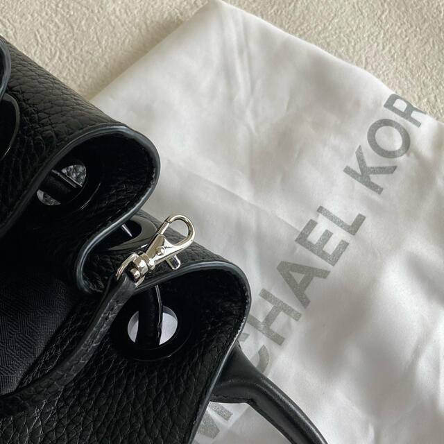 Michael Kors(マイケルコース)の超美品　マイケルコース  レザー　リュック  バックパック レディースのバッグ(リュック/バックパック)の商品写真