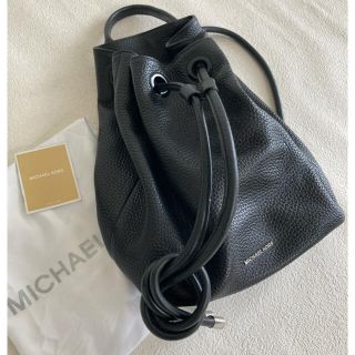 マイケルコース(Michael Kors)の超美品　マイケルコース  レザー　リュック  バックパック(リュック/バックパック)