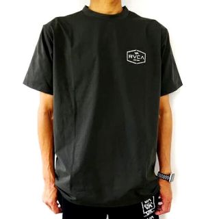 ルーカ(RVCA)の残り1点 RVCA ルーカ 半袖Tシャツ ラッシュガード素材 UVカット 速乾性(Tシャツ/カットソー(半袖/袖なし))