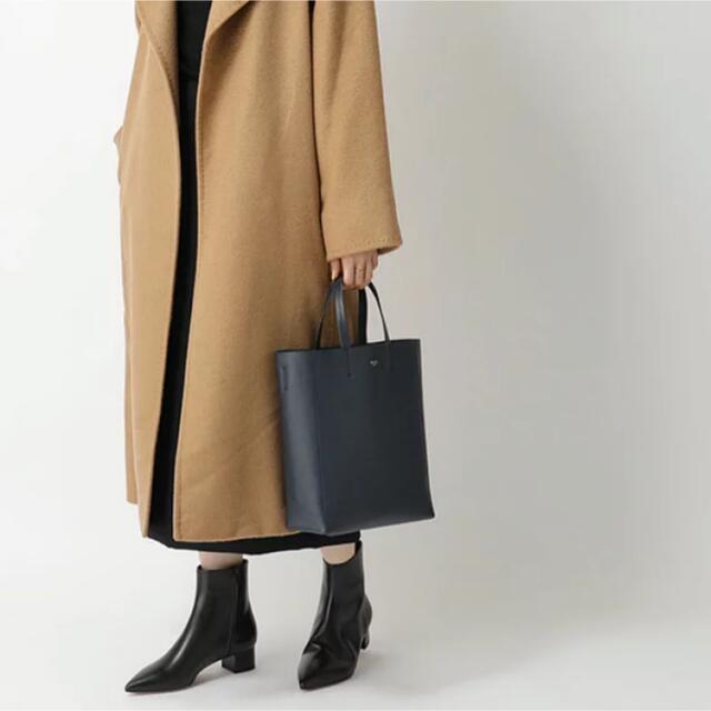 celine(セリーヌ)のセリーヌ♡トート未使用✨ レディースのバッグ(ショルダーバッグ)の商品写真