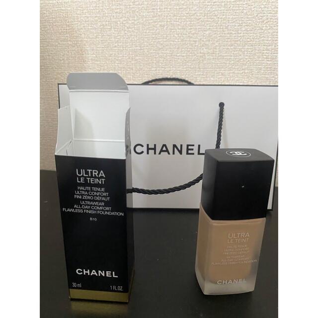 CHANEL リキッドファンデーション