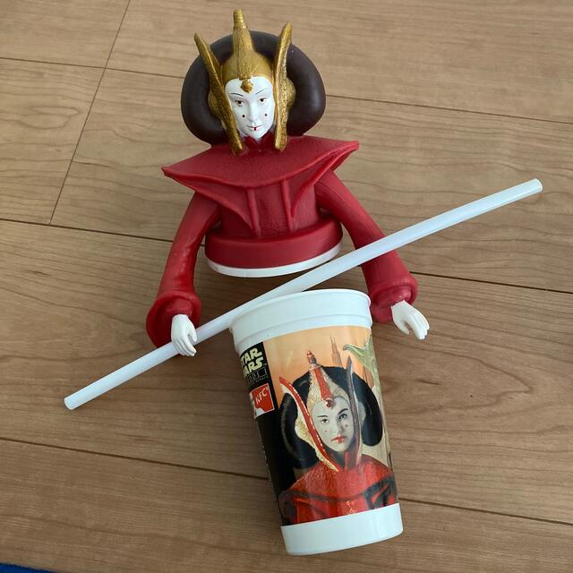 KFCスターウォーズ ドリンク ホルダーフィギュアの通販 by 【休 KFCスターウォーズ ドリンク ホルダーフィギュアの通販 by 【休