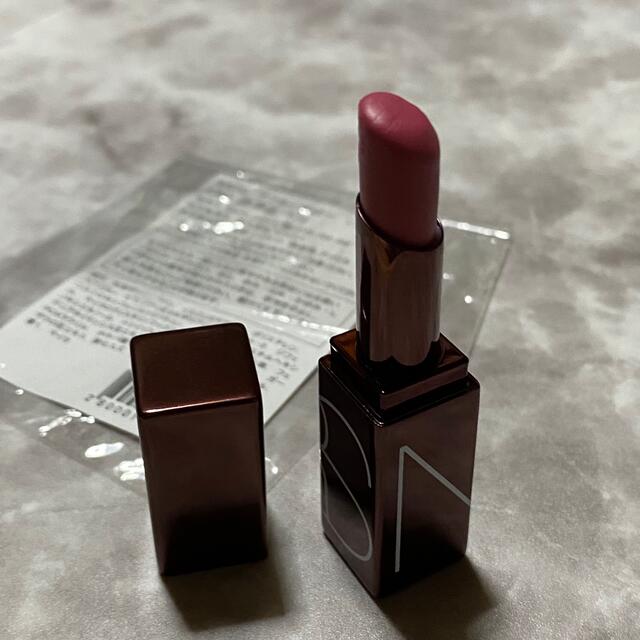 NARS(ナーズ)のNARS アフターグローリップバーム1383 コスメ/美容のスキンケア/基礎化粧品(リップケア/リップクリーム)の商品写真