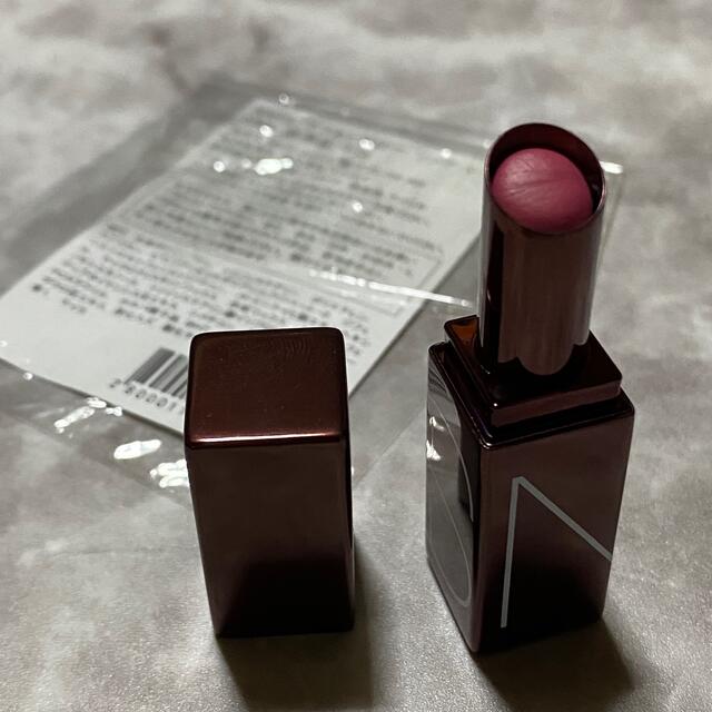 NARS(ナーズ)のNARS アフターグローリップバーム1383 コスメ/美容のスキンケア/基礎化粧品(リップケア/リップクリーム)の商品写真