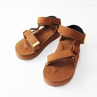 ドゥーズィエムクラス(DEUXIEME CLASSE)のDeuxieme Classe ドゥーズィエムクラス 別注 SUICOKE スイコック SUEDE SANDAL スエードサンダル 23cm【2400012817012】(サンダル)