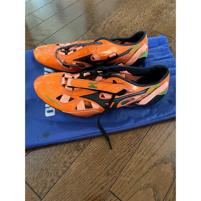 MIZUNO - クロノインクス 2011年モデルの通販 by 雨のち晴れ's MIZUNO - クロノインクス 2011年モデルの通販 by 雨のち晴れ's