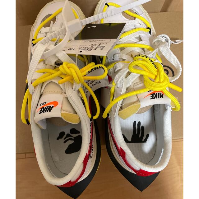 NIKE(ナイキ)のOff-White × Nike Blazer Low 24cm 新品未使用 メンズの靴/シューズ(スニーカー)の商品写真