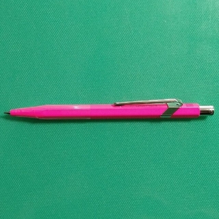カランダッシュ(CARAN d'ACHE)のカランダッシュ ペンシル 0.5mm 849 蛍光ピンク(ペン/マーカー)
