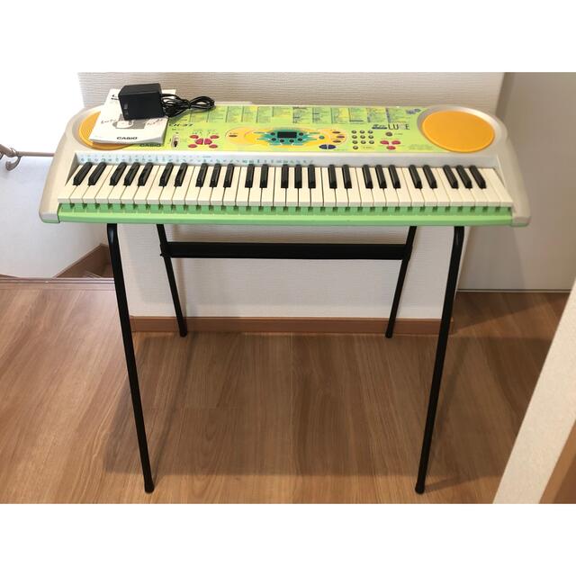 CASIO(カシオ)の【良品】CASIO カシオ　電子ピアノ　キーボード　LK-37 スタンド付き 楽器の鍵盤楽器(電子ピアノ)の商品写真