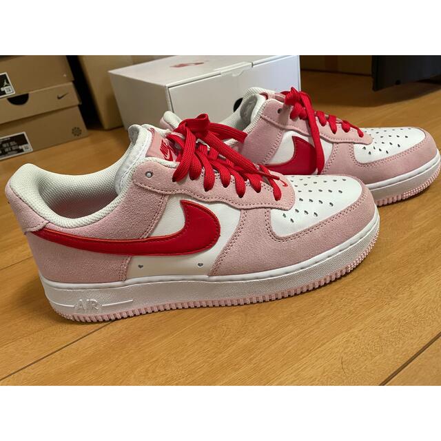 NIKE AIR FORCE 1 VALENTINE'S DAY
