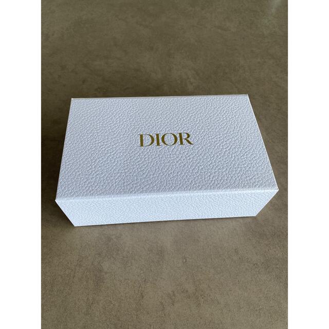 Dior(ディオール)のディオール スキンフォーエヴァー グロウ クッション ファンデーション 新品 コスメ/美容のベースメイク/化粧品(ファンデーション)の商品写真