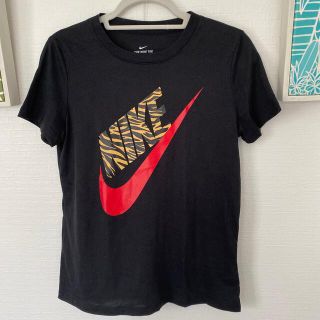 ナイキ(NIKE)のナイキレディースTシャツ(Tシャツ(半袖/袖なし))