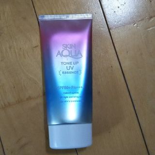 ロートセイヤク(ロート製薬)の【USED】SKIN AQUA トーンアップUVエッセンス(日焼け止め/サンオイル)