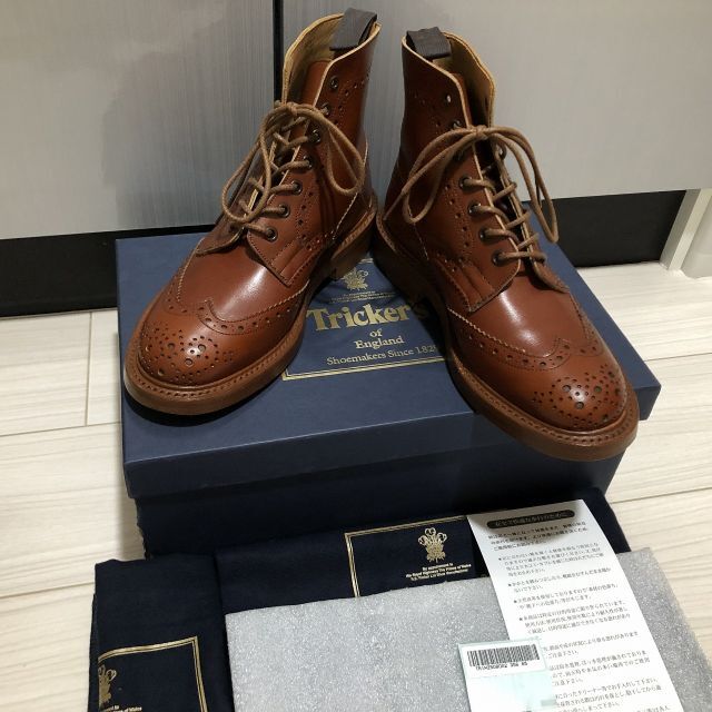 Trickers(トリッカーズ)のトリッカーズのモールトン・サイズ6.5 -5・マロンアンティーク メンズの靴/シューズ(ブーツ)の商品写真