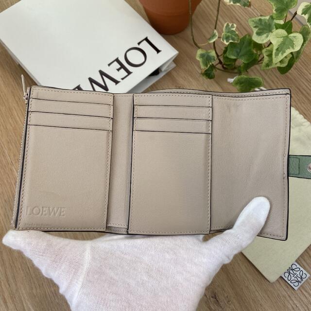 LOEWE ロエベ スモールバーティカルウォレット 三つ折り財布 ローズ