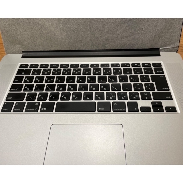 MacBook Pro 15インチ