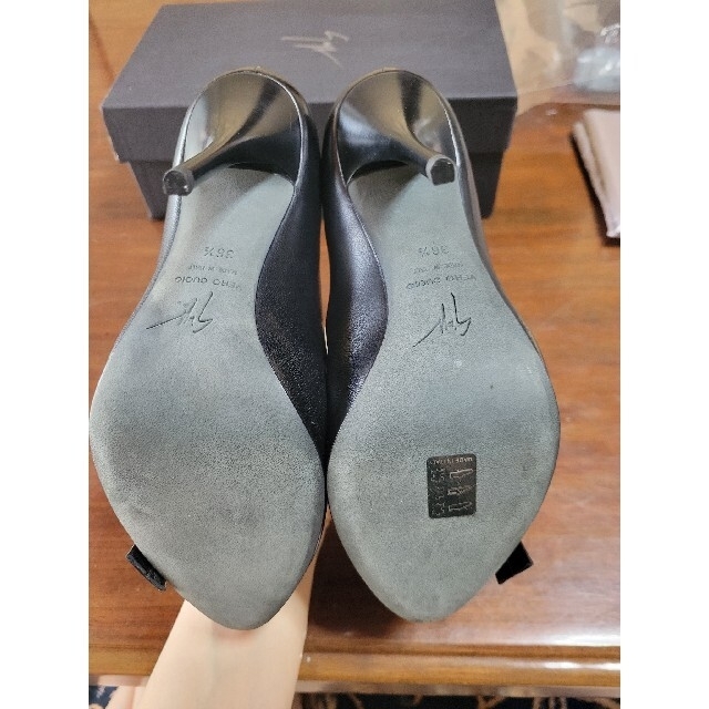 新品 Giuseppe Zanotti ジュゼッペザノッティ パンプス 新品 Giuseppe Zanotti ジュゼッペザノッティ パンプス