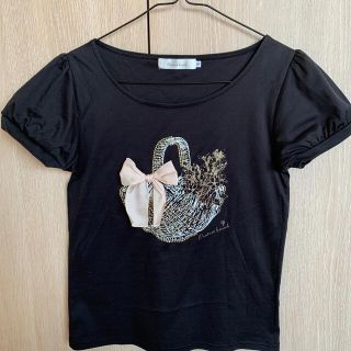 クチュールブローチ(Couture Brooch)のビジュー、リボン付きTシャツ(Tシャツ(半袖/袖なし))