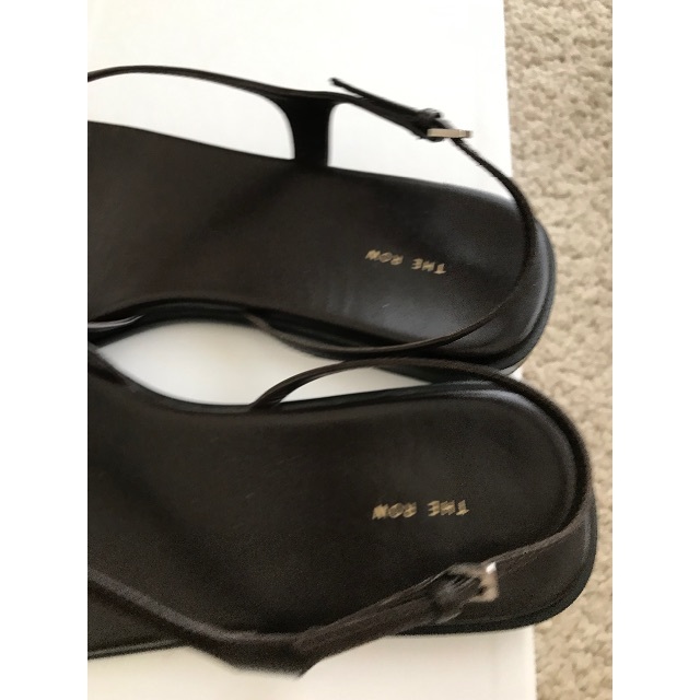 値下◇美品◇ the row ザロウConstance flat 茶色36 | www.jarussi.com.br