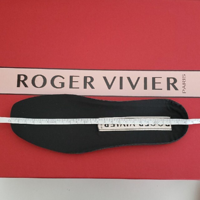 ROGER VIVIER(ロジェヴィヴィエ)のロジェヴィヴィエ　ライトストラスバックルファブリック　スニーカー　38 レディースの靴/シューズ(スニーカー)の商品写真