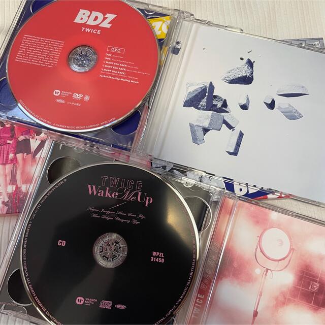 TWICE(トゥワイス)のTWICE Wake Me Up TWICE BDZ エンタメ/ホビーのCD(K-POP/アジア)の商品写真