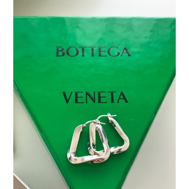 値下◆ ボッデガヴェネタBottega Veneta シルバー ピアス プープ