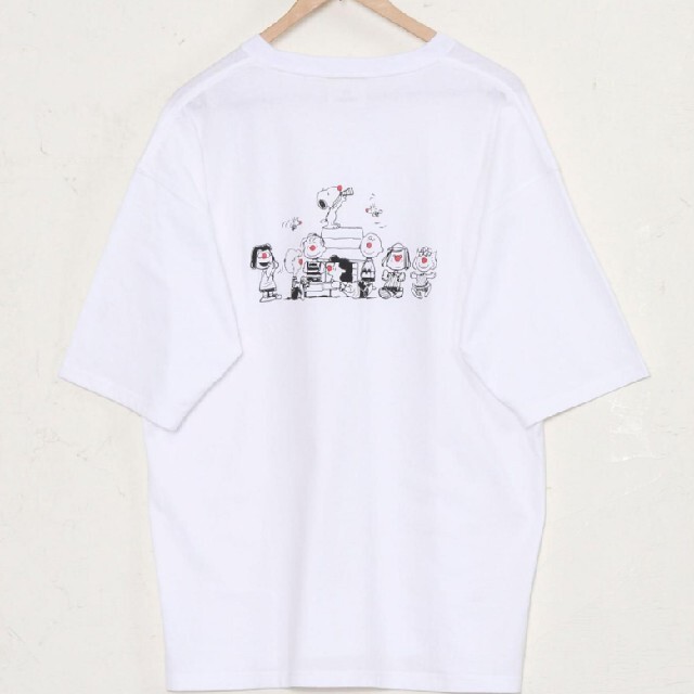 coen(コーエン)の☆coen限定販売☆スヌーピー　クリニクラウンTシャツ レディースのトップス(Tシャツ(半袖/袖なし))の商品写真