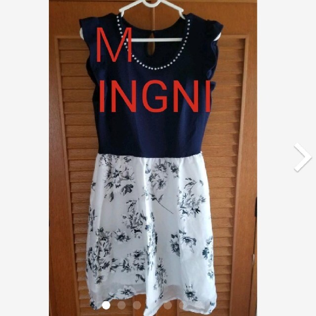 INGNI(イング)のINGNI ワンピース 花柄 ネイビー 膝丈 お仕事 フレア ノースリーブ M レディースのワンピース(ひざ丈ワンピース)の商品写真